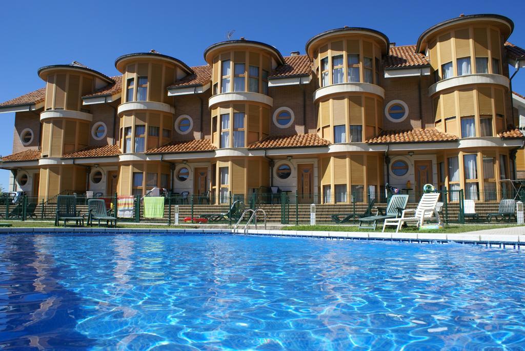 Apartamentos Quinto Sueno Noja Exterior photo