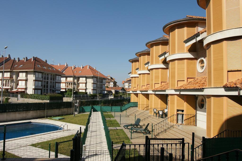 Apartamentos Quinto Sueno Noja Exterior photo