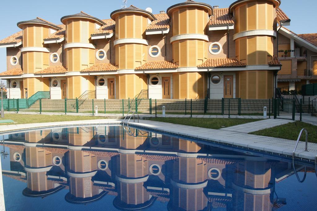 Apartamentos Quinto Sueno Noja Exterior photo